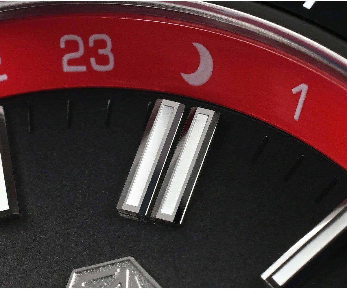 San Martin SN0119 GMT Taucheruhr Lünette Detail