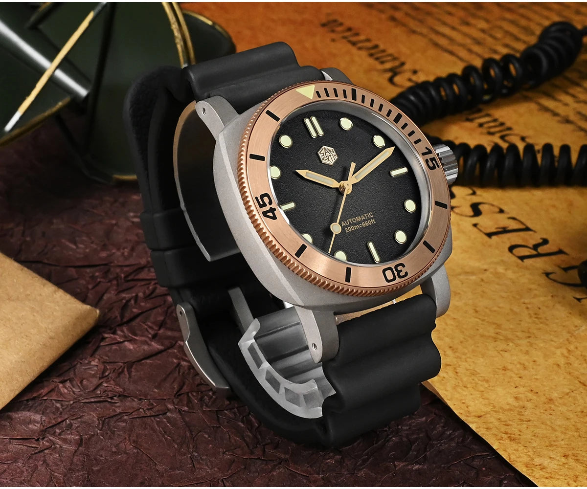 San Martin SN0125 Titan Taucheruhr Ansicht seitlich