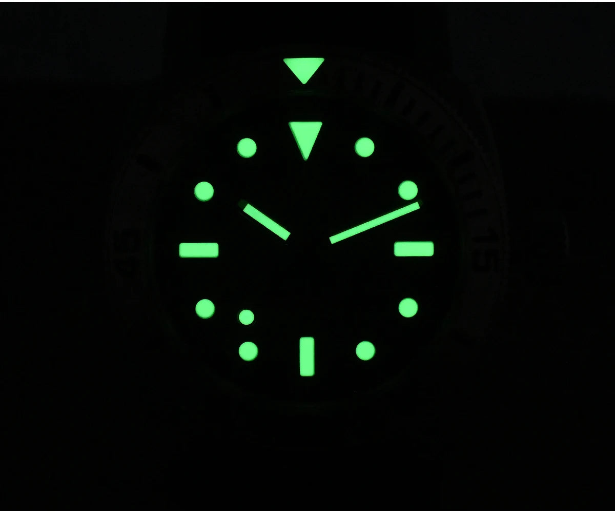 San Martin SN0125 Titan Taucheruhr Lume Nachtansicht